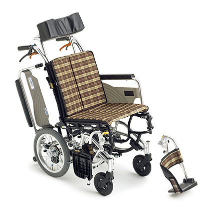 SKT−7　「スキット7」　介助型スレンダー・ティルト車いす - 画像1