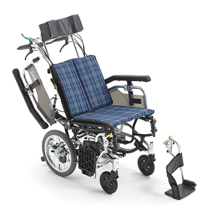 SKT−8 「スキット8」 介助型スレンダー ティルト・リクライニング車いす - 画像1