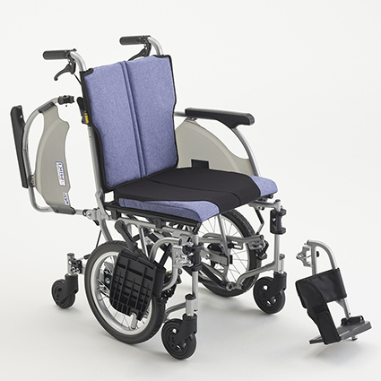 介助用　６輪車いす - 画像1